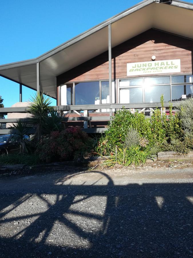 Junohall Backpackers Waitomo Caves Eksteriør bilde